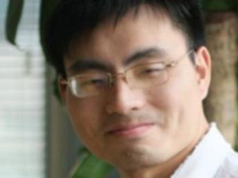 秦志晖（网名秦火火）