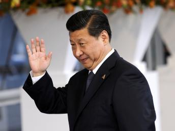 习近平3月25日在荷兰海牙