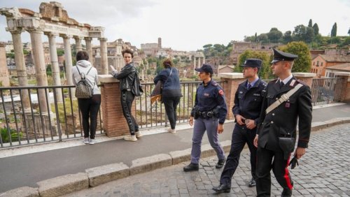 意大利警方接连破获华人地下钱庄，反黑手党委员会启动调查