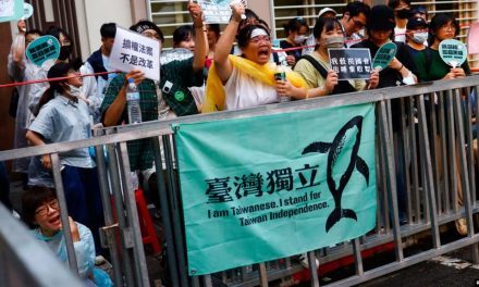 北京反台独反到境外，台湾考虑升高旅行安全警示