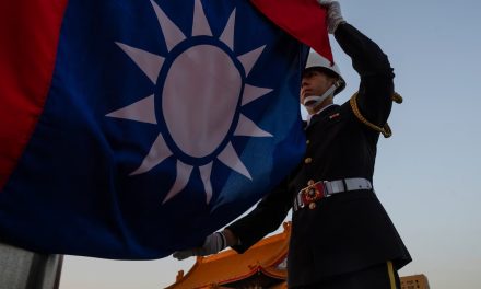 陆委会调查：7成3台湾人认为中共对台渗透加剧 7成民众贊成民代赴陆需向政府申请