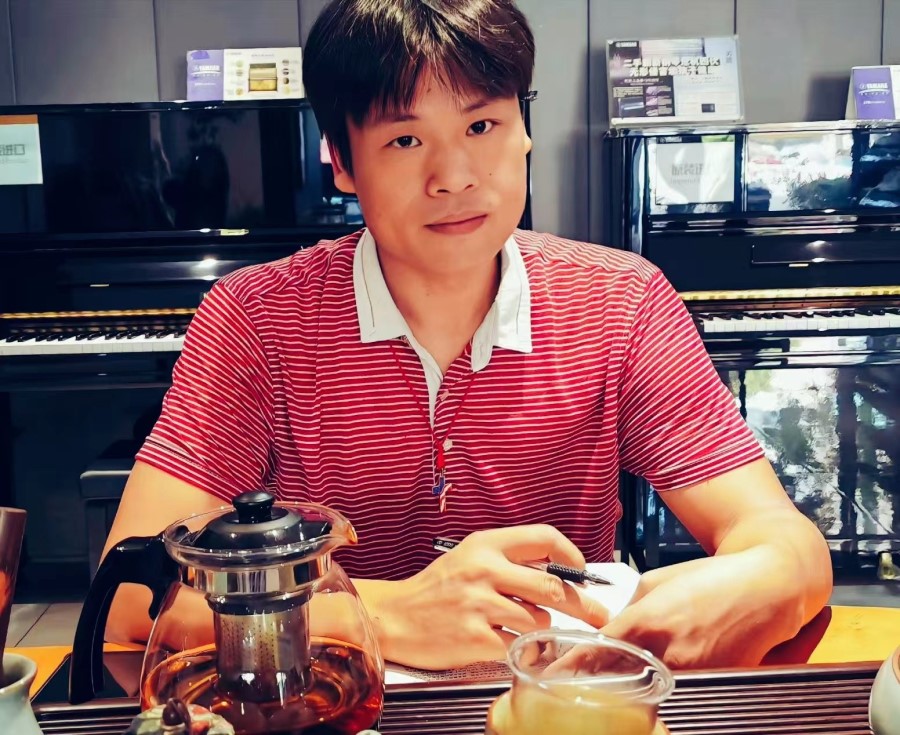 马萧：社会主义条件下人的形象