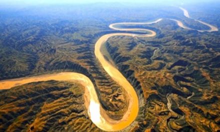 楚朦：河殇辞（组诗）