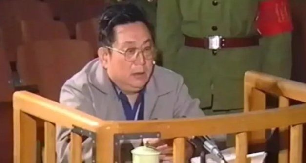 中国人权：六四抗命军长徐勤先起诉书（中英文）