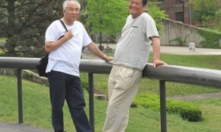 林莽：为生命立言——《一平诗文全集》诗歌卷序