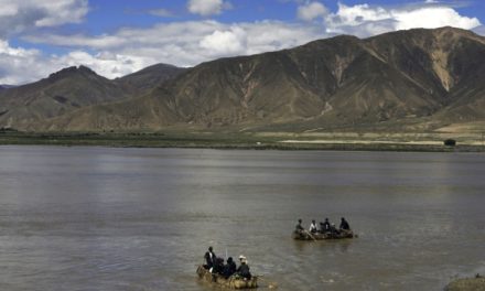 王维洛：就雅鲁藏布江水电工程答记者朋友问——这是一个既违反国际法又违反国内法的工程