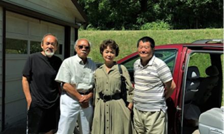 北明：《四叶草》后记