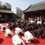 勿鸣：礼制仪轨下的视觉驯服与人格奴化——中国腐朽落后的权力等级政治文化溯源
